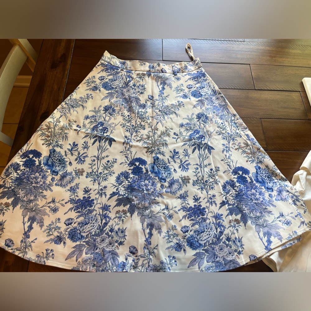 Size 6.0 skirt